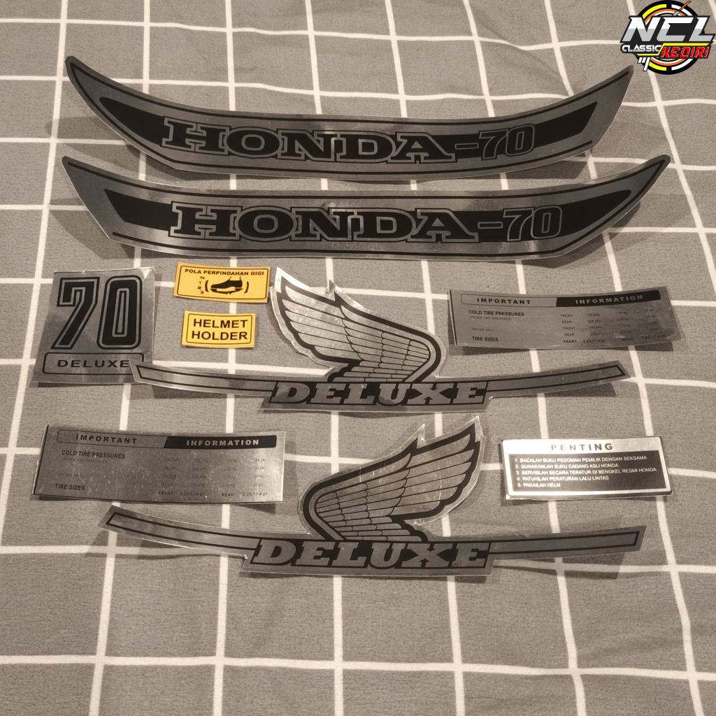 สติ๊กเกอร์ STRIPING สติ๊กเกอร์ HONDA C70 SILVER BLACK PREMIUM