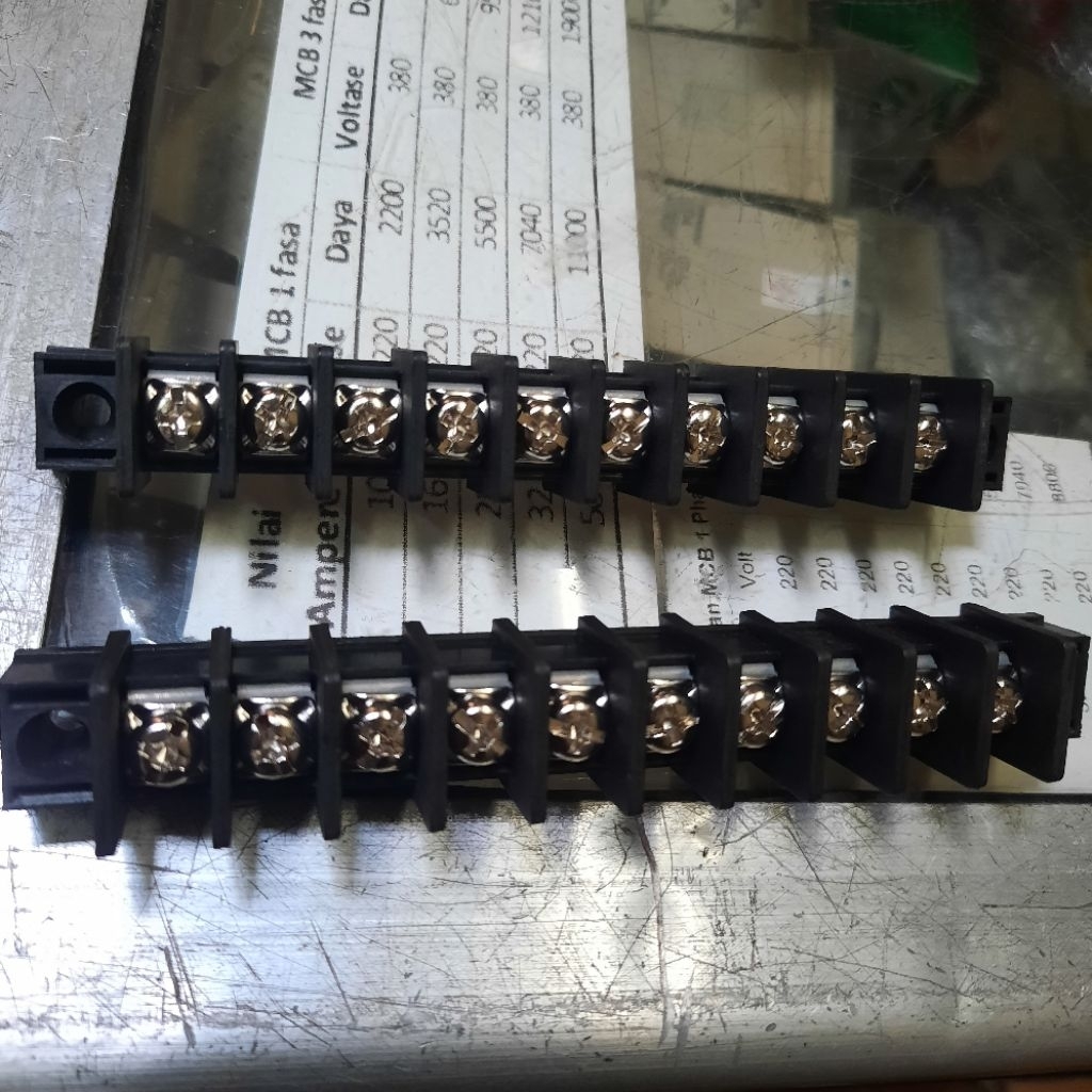 TERMINAL BLOCK 10PIN DT45 300V 20A TAIWAN DINKLE