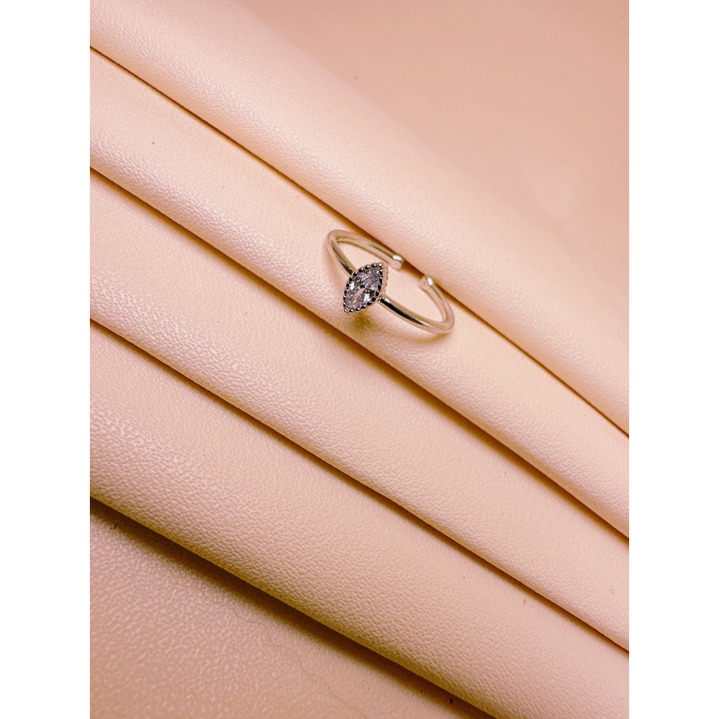 แหวนเงิน Y02 สวยหรู MJ