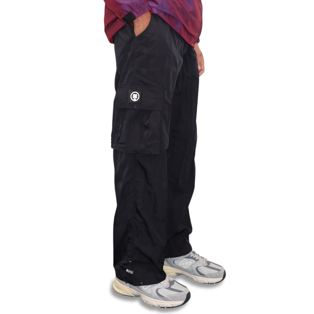 Confused Gumpey กางเกงสีดํา Trackpants Buggy Cargo ผู้ชายผู้หญิง