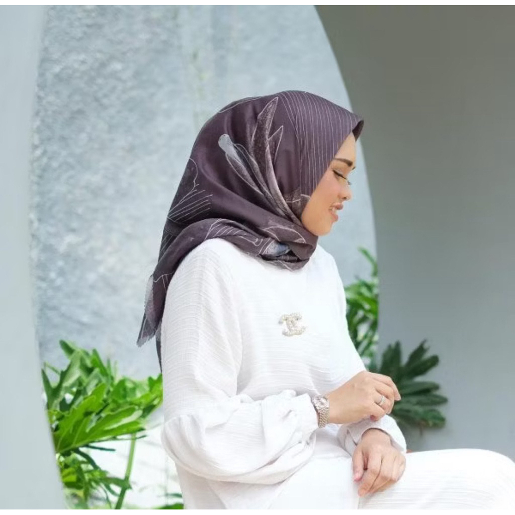 ใหม่ ปุ่มCARVES IRIS AUBURN