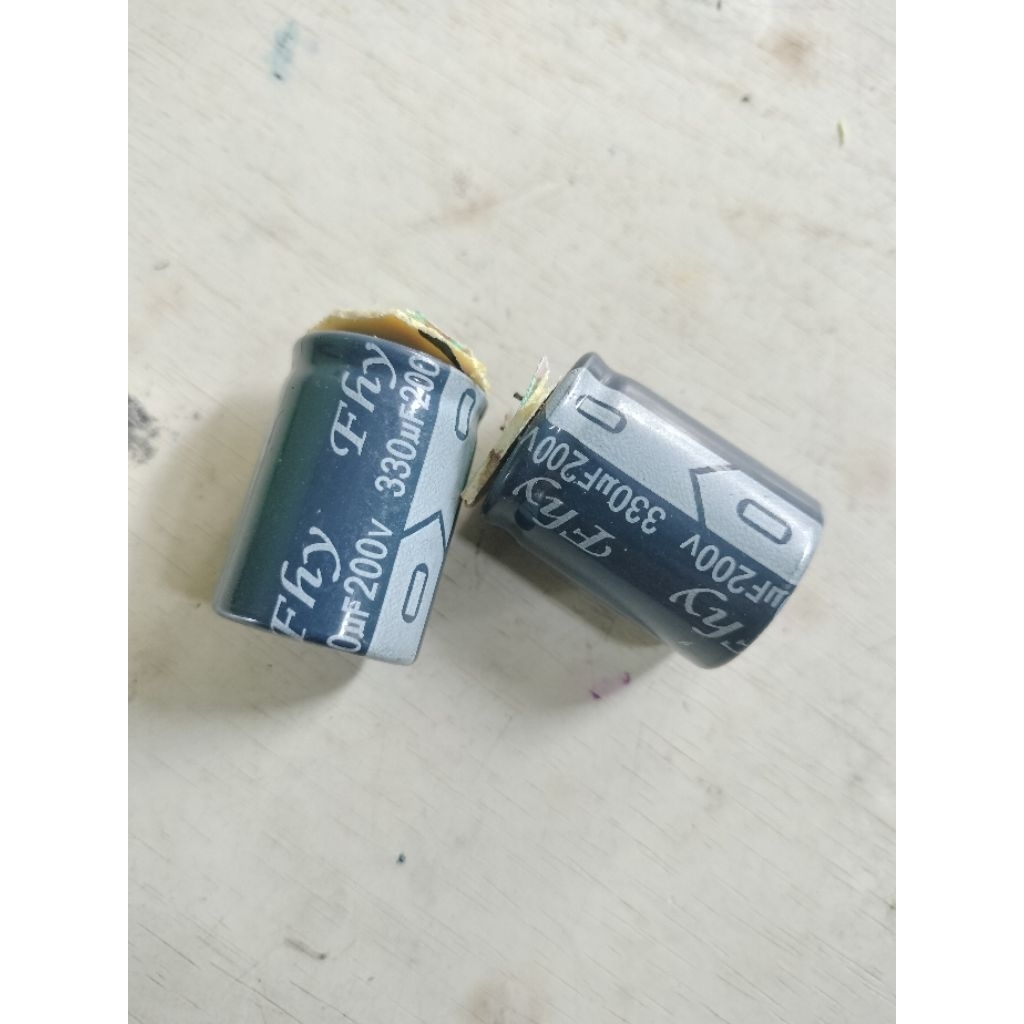 Elko_200v_330uf_+pcb_second