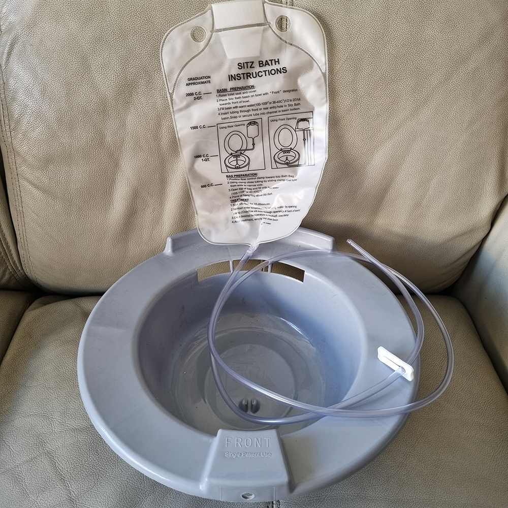 อาบน้ําด้วยพลาสติกที่เกี่ยวข้องของ OOF ONE