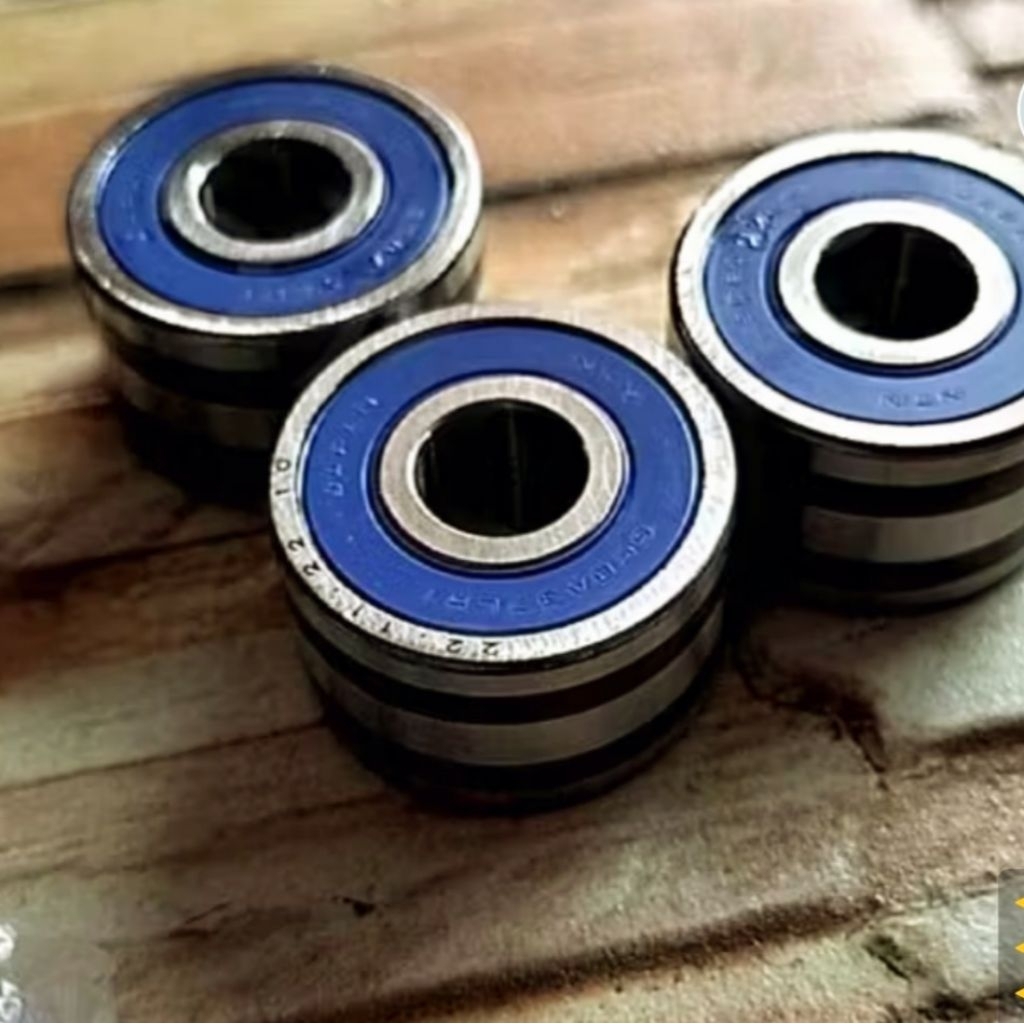 แบริ่ง Laker B8-85SC8A37 SC8A37 ฝาครอบยาง NTN เดิม