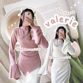 Imobeeofficial | VALERIE BELL SLEEVE TOP Atasan Rajut Wanita Pleated Knit Slim Fit Pantai Aesthetic Korea