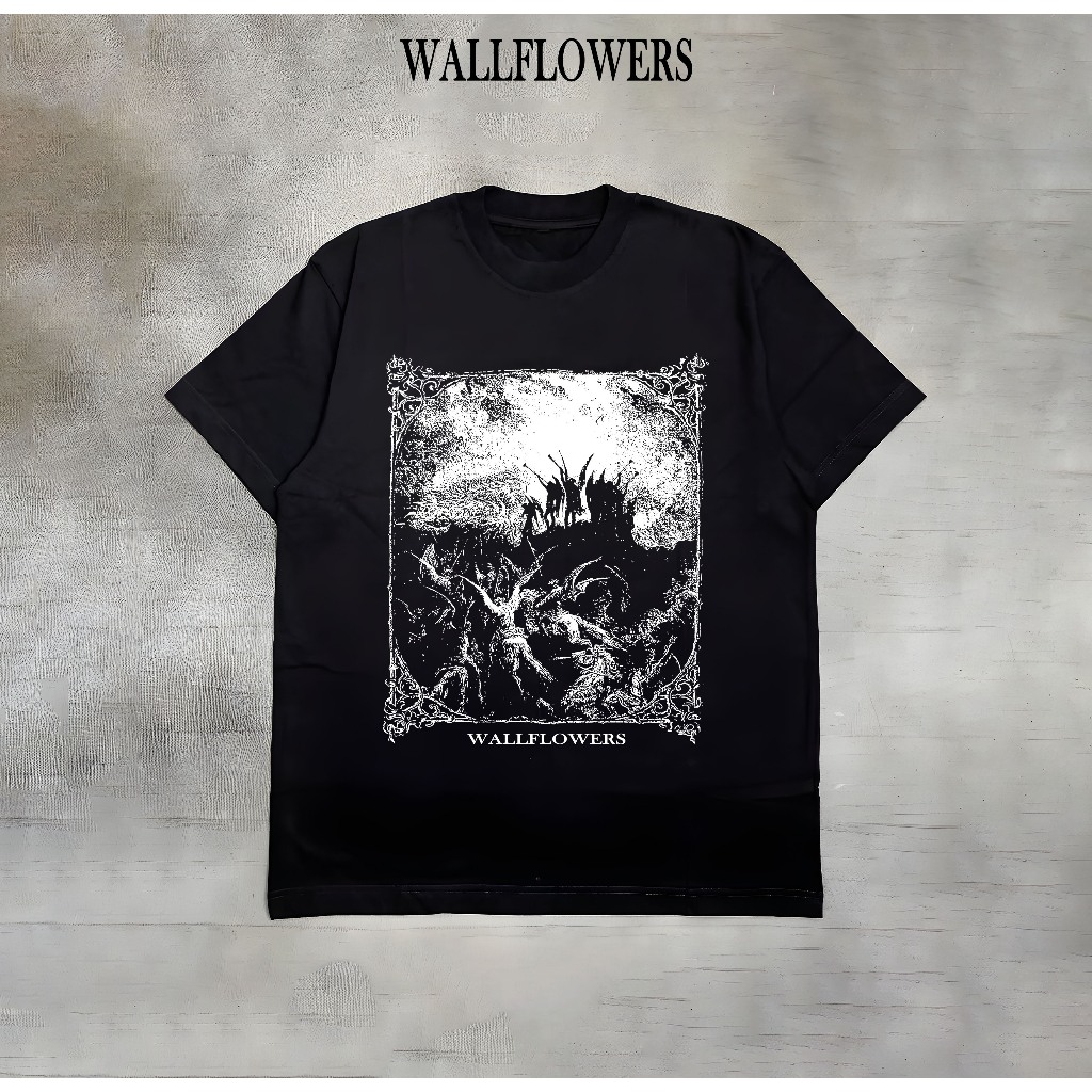 Wallflowers Gustave Doré Style Artwork เสื้อยืด / Renaissance Dark Art เสื้อยืด / Gothic Angel Demon