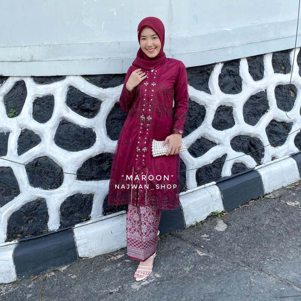 ARUM KEBAYA (KEBAYA เท่านั้น)