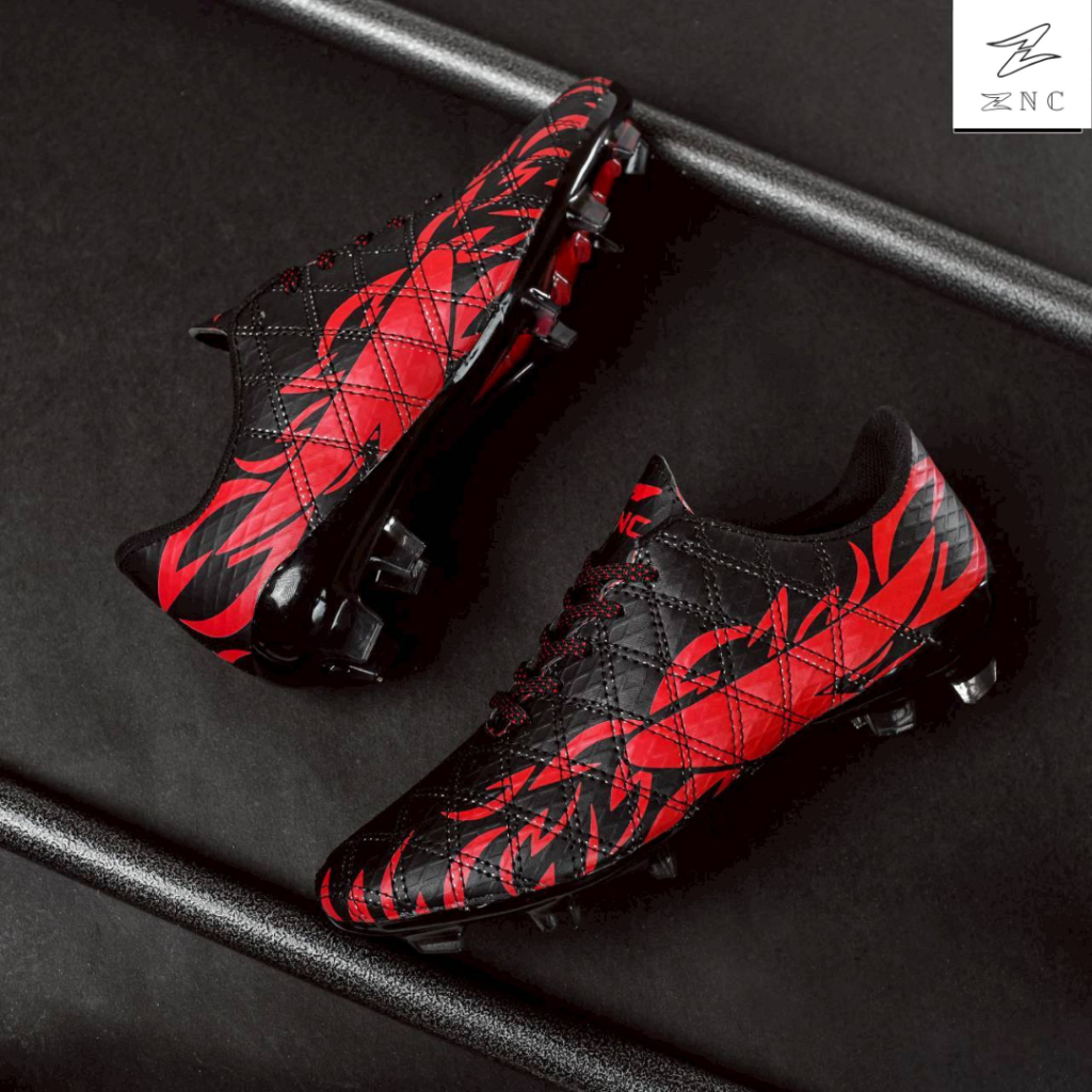 MERAH ZNC Netsui รองเท้าฟุตบอลผู้ชาย สีดําแดง ใหม่ล่าสุด