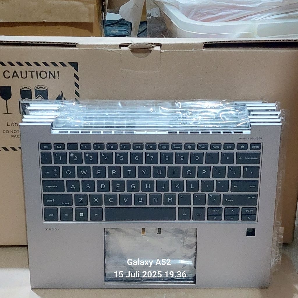 กรอบ + แป้นคีย์บอร์ด HP Zbook Firefly 14 G9 GREY