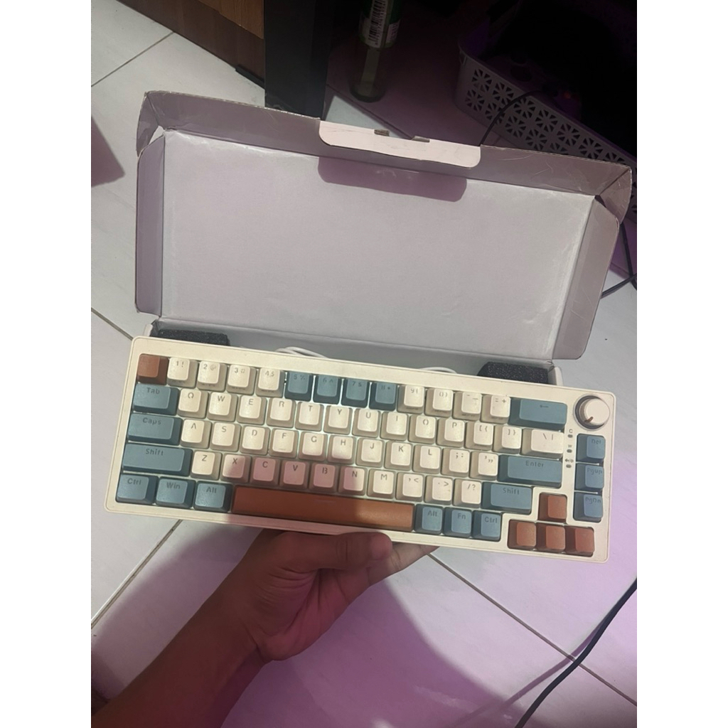 Zifriend ZA68 คีย์บอร์ดแบบกลไกมือสอง