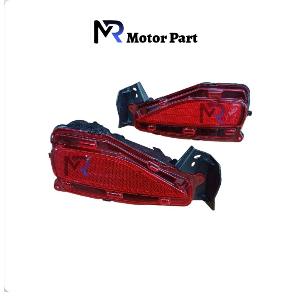 MATA กันชนหลังสะท้อนแสงตาแมว Toyota Fortuner VRZ, Gr Sport Original