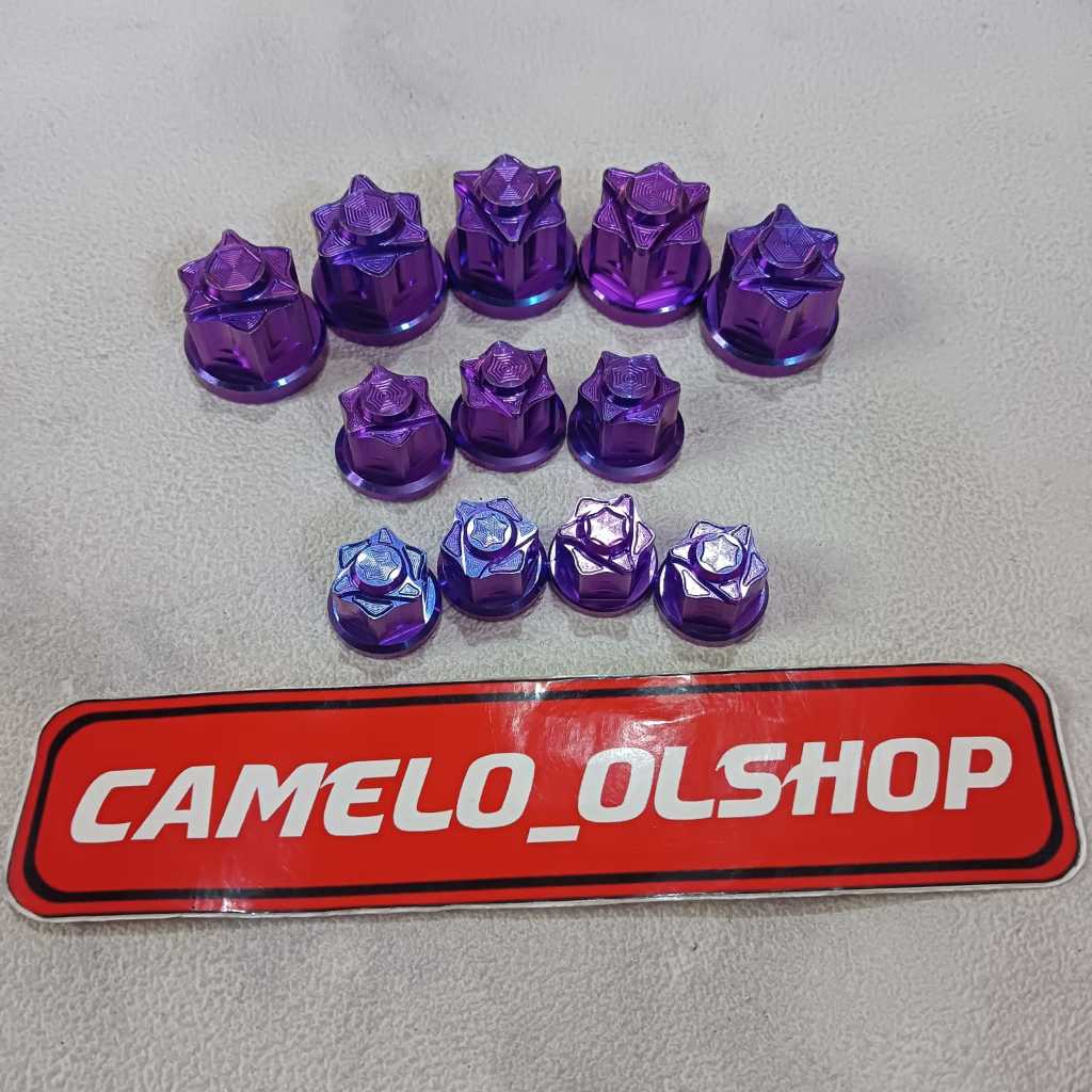 น็อตไทเทเนียม GR5 HAT original vietnam 17 nut/titanium 17 cap nut