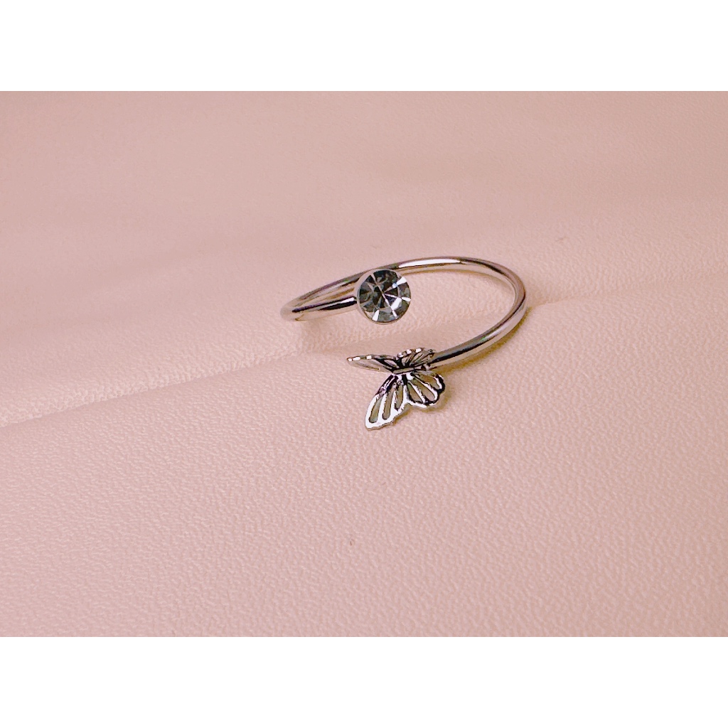 แหวนเงิน R02 สวยหรู MJ