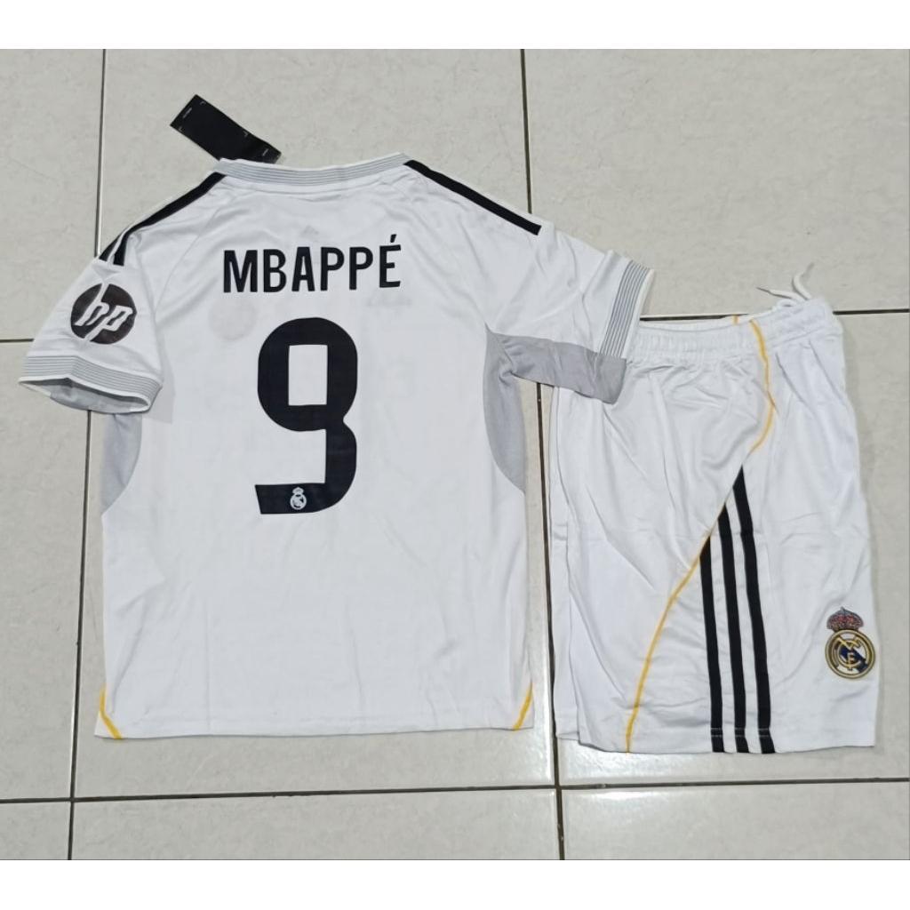 MADRID HOME KIDS FOOTBALL JERSEY 2025/2026 + MBAPPE