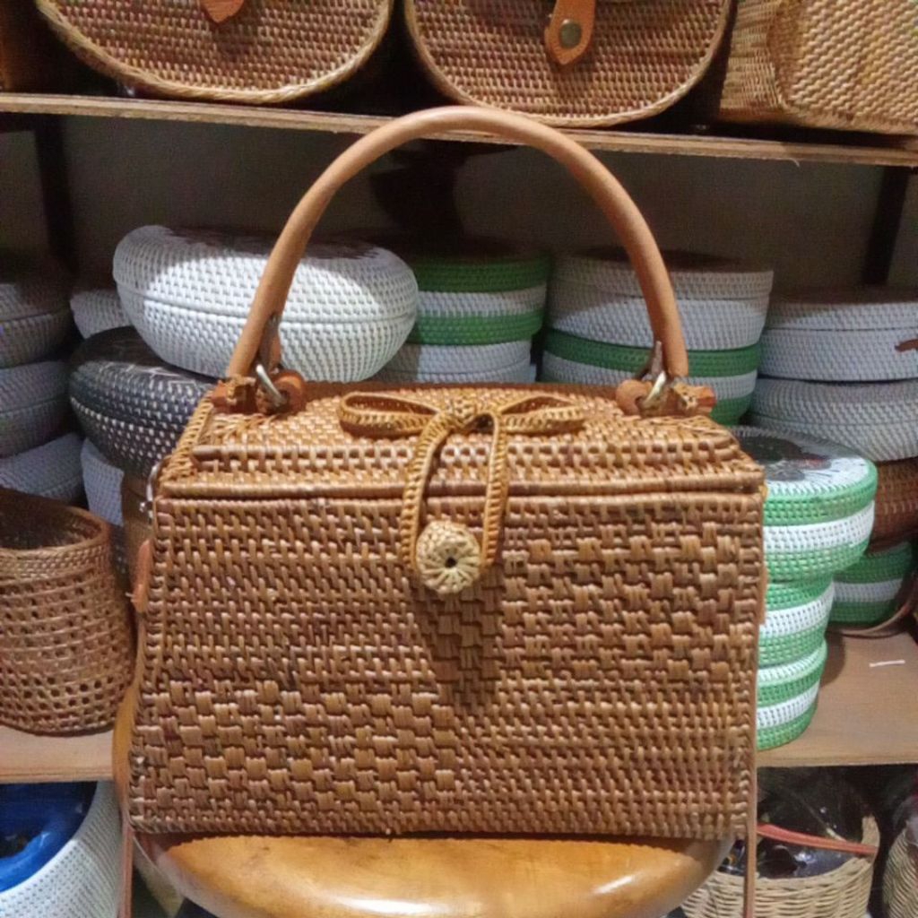 BUKIT-SHAPED RATTAN BAG / FULL ATTE BUKIT BAG พร้อมสายหนัง