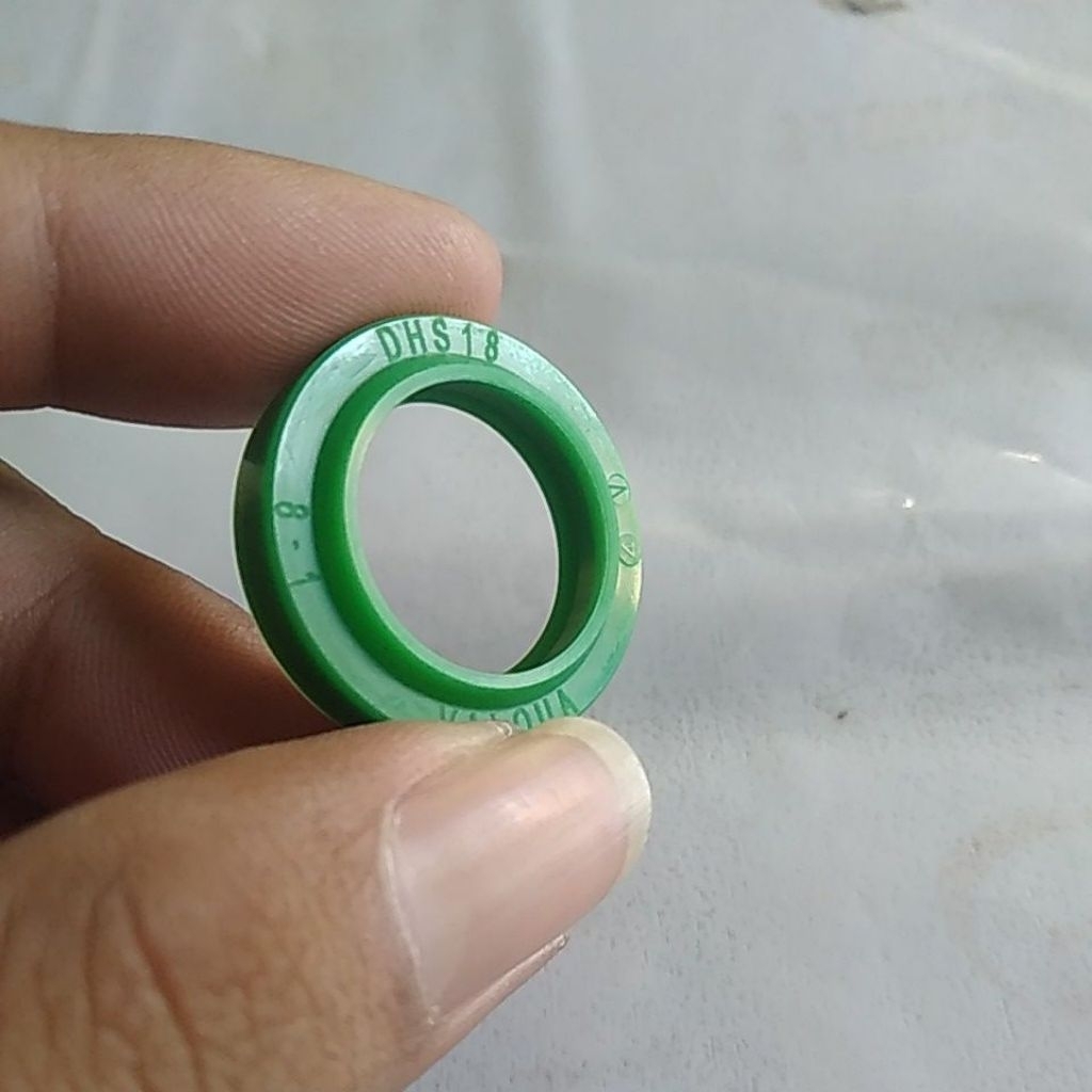 HYDROLIS SEAL UHS 18