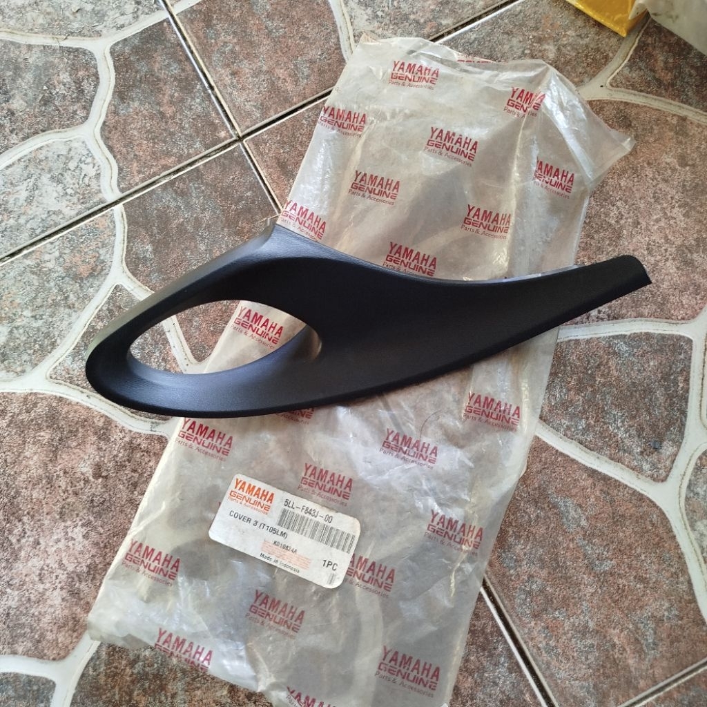 ฝาครอบ Garnish รูปีกซ้าย Jupiter เก่า 5LL T105LM Original YGP 5LL-F843J-00