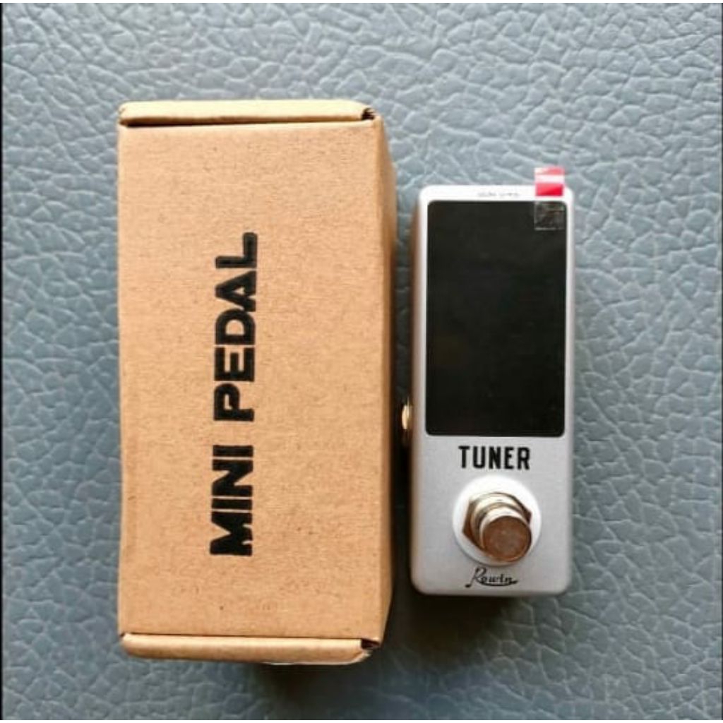 ROWIN TUNER PEDAL EFFECT GUITAR AND BASS GUITAR EFFECT
