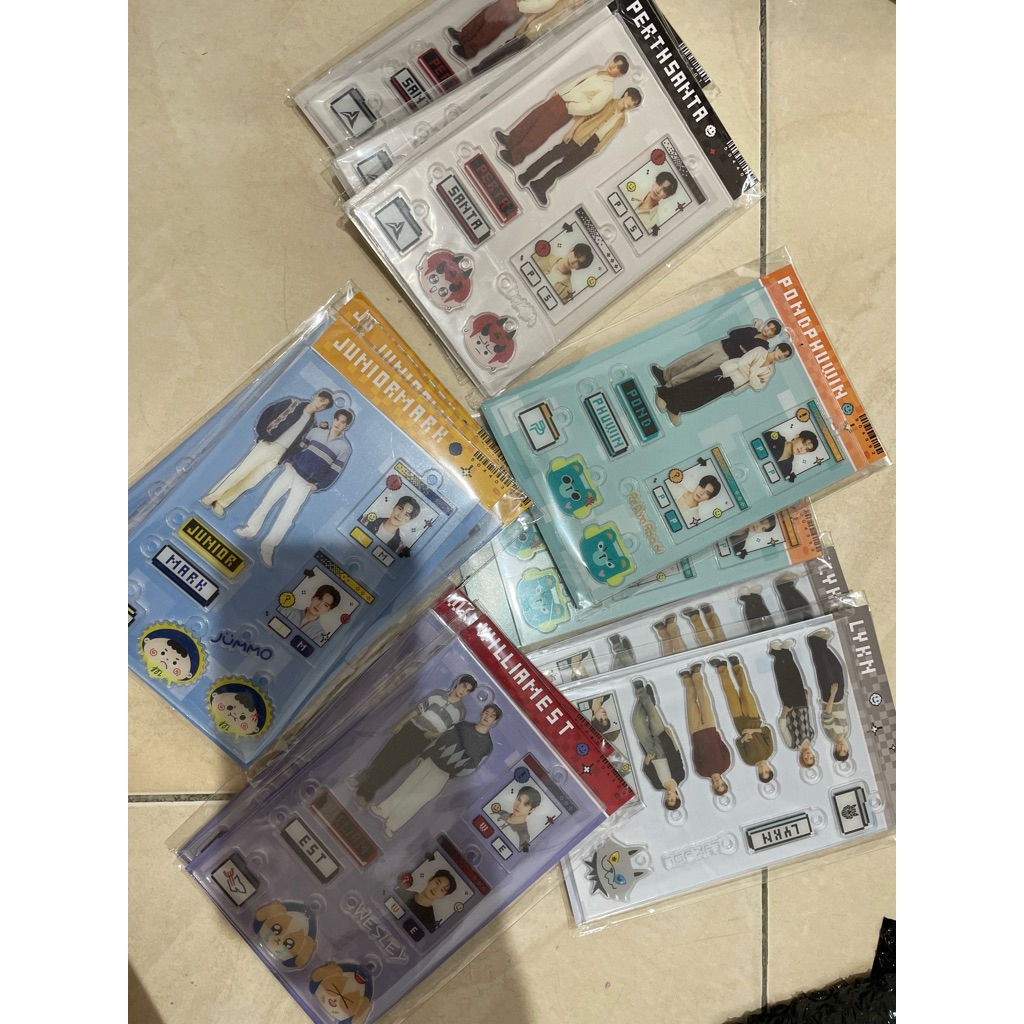 พวงกุญแจอะคริลิก PONDPUWIN WILLIAMETEST, LYKN, JUNIORMARK, PERTHSANTA