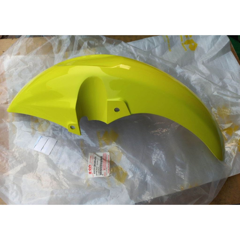 Suzuki satria fu 150 บังโคลนหน้า original thailand สีเหลือง 415