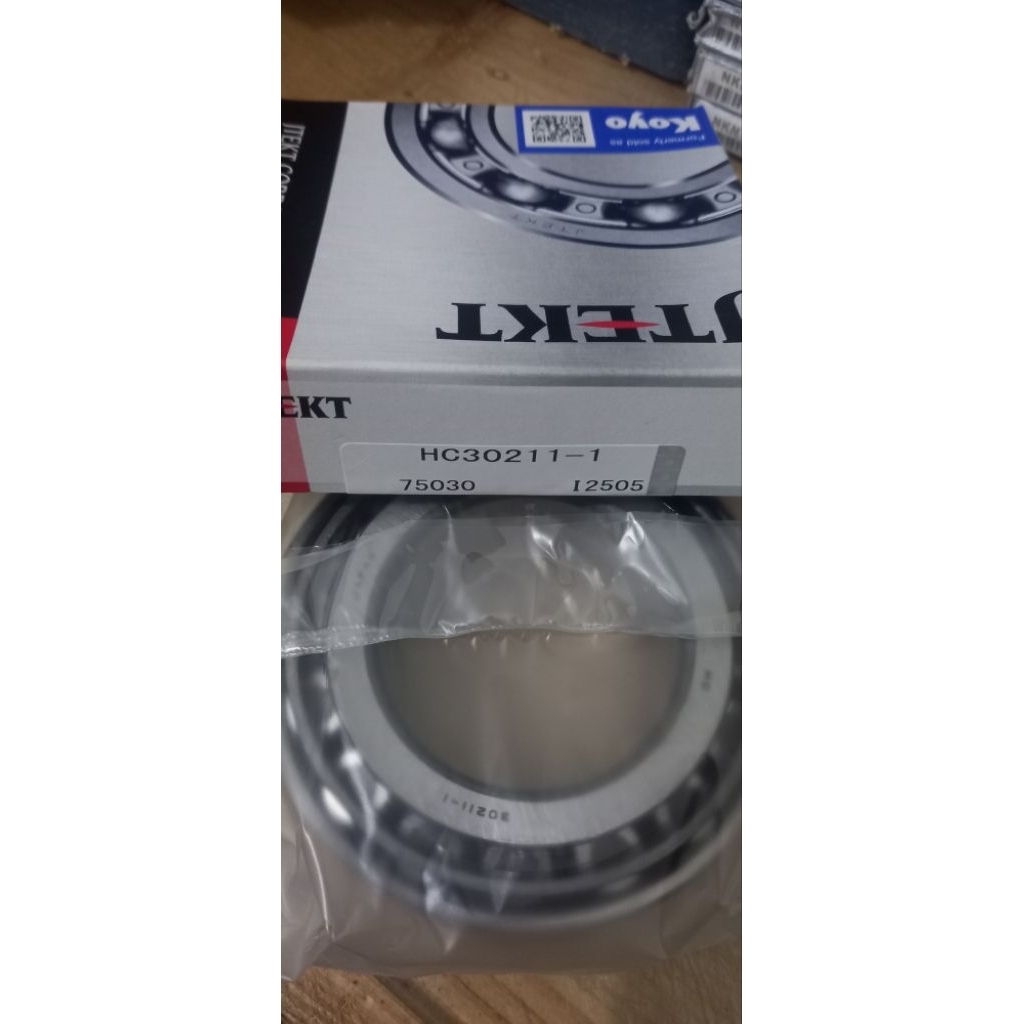 แบริ่งเรียว HC 30211 -1 ต้นฉบับ KOYO