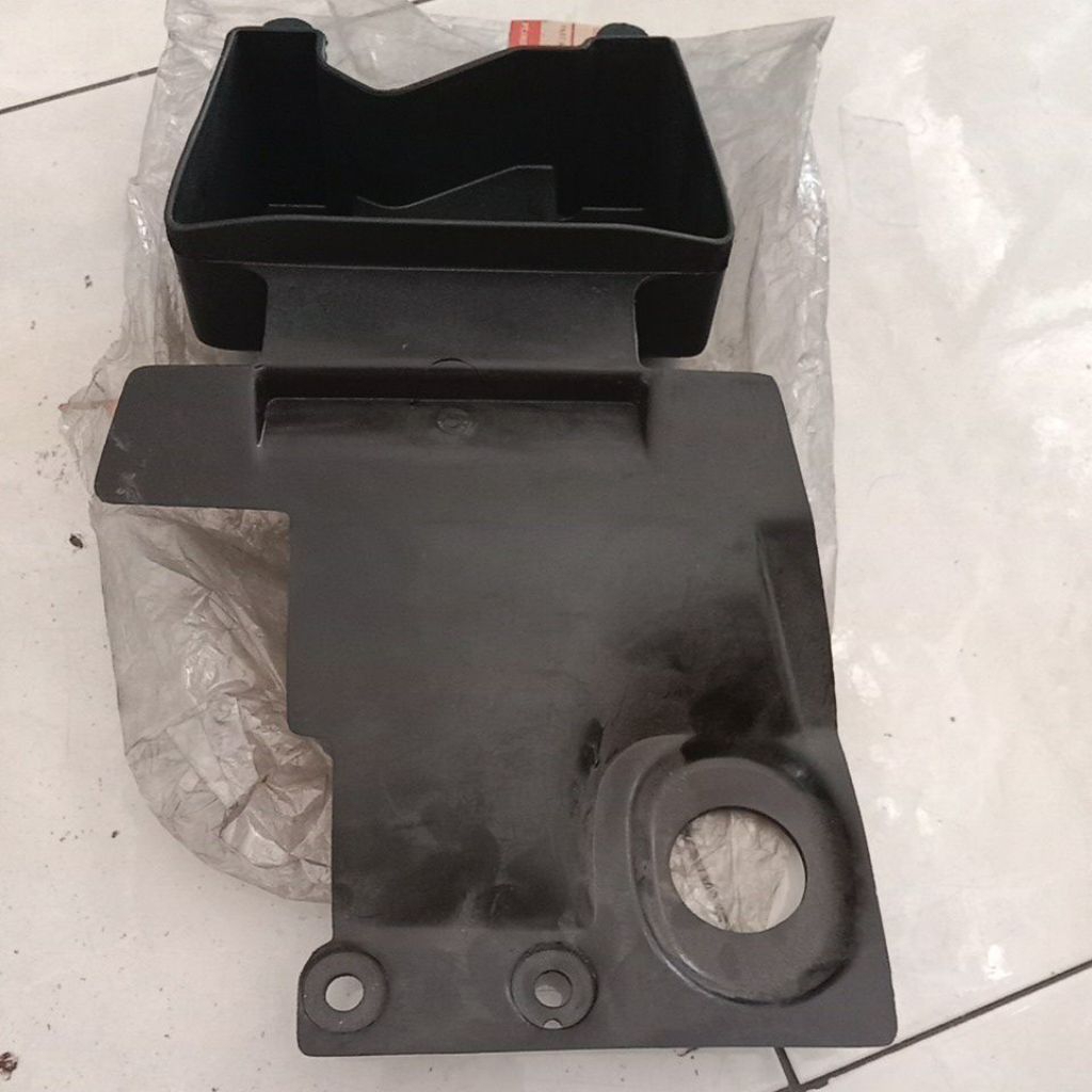 SUZUKI กล่องเครื่องมือคริสตัลซูซูกิ