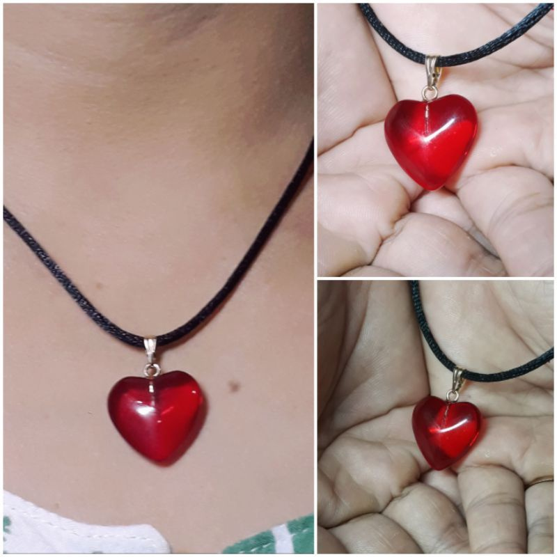 MERAH HEART-SHAPED SIEM สร้อยคอหินสีแดงพร้อมเชือก BONUS