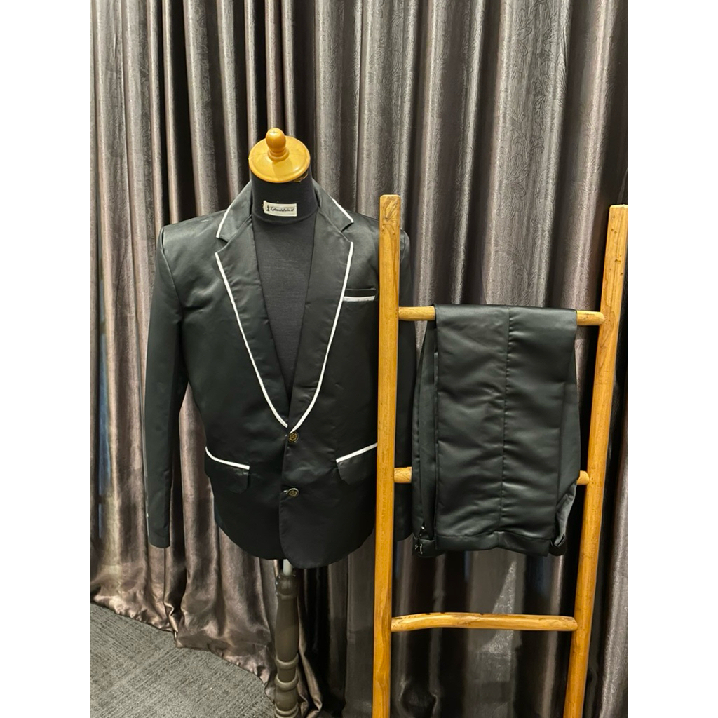 WEDDING GOWN PRELOVED / PARTY DRESS / BRIDEMERMAIDS GOWN / WEDDING KEBAYA / GRADUATION KEBAYA / AMON