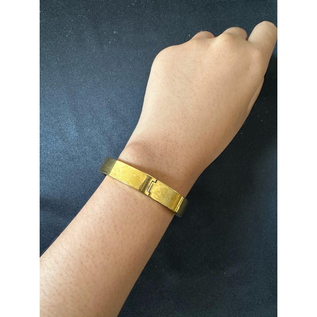 กําไลข้อมือ Jcrew Goldtone