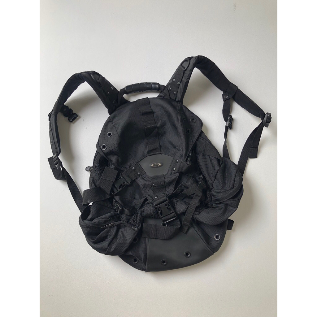 กระเป๋าเป้ Okley****