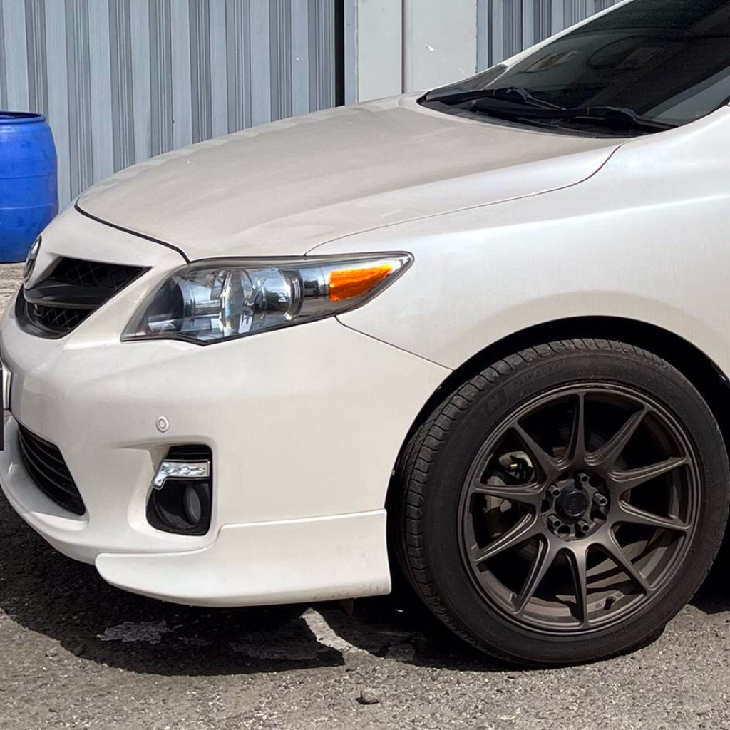 USDM สติกเกอร์เครื่องหมายด้านข้างไฟเลี้ยวสีส้ม Toyota Corolla Altis Facelift 2010 E140 คู่