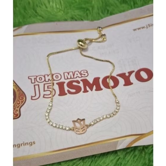 สร้อยข้อมือเชือกทองหินสีขาว Tulipe Semar Ismoyo J5 Variation