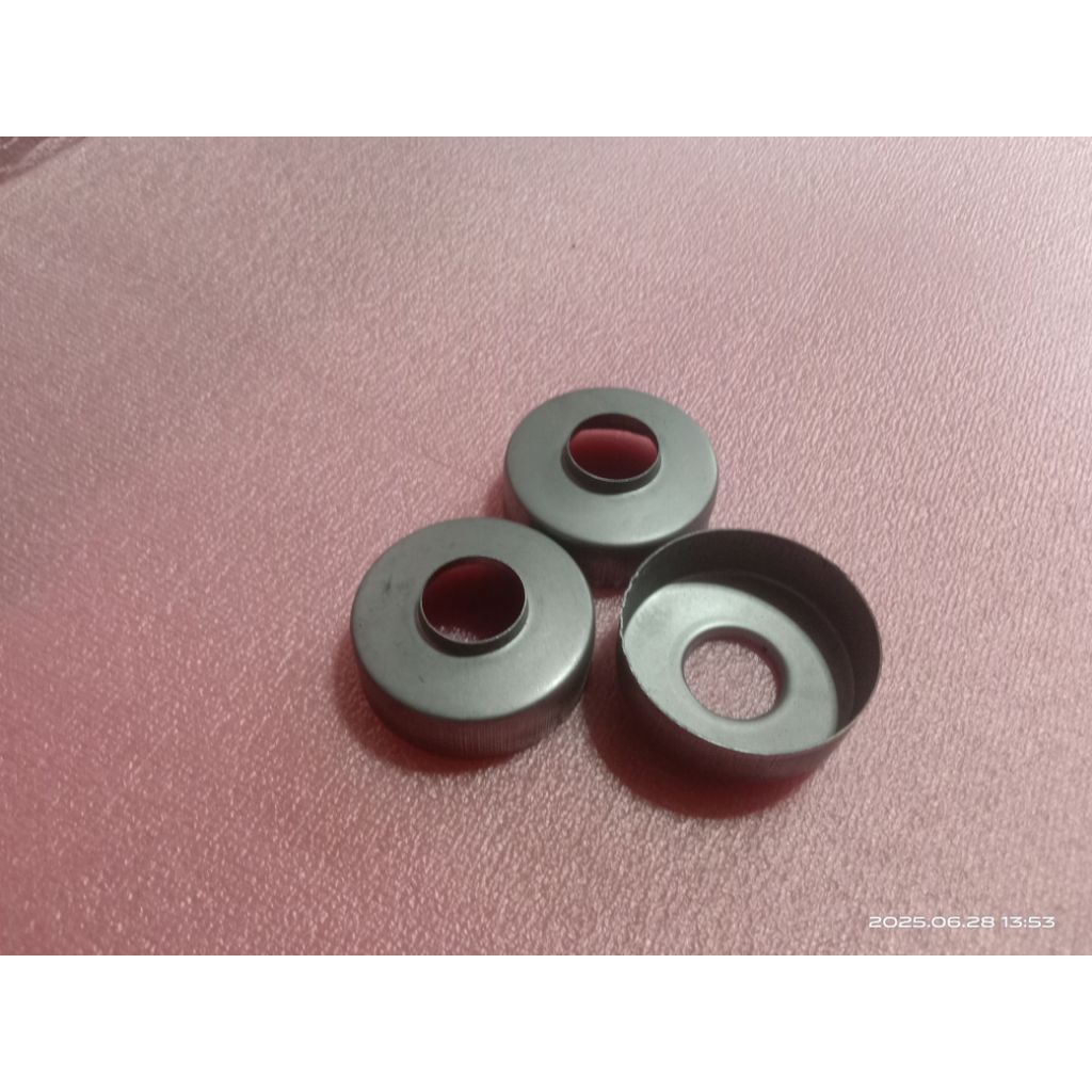 ฝาปิดท่อไอเสีย 2.5 นิ้ว/dm 6.1 ซม. รู 22 มม