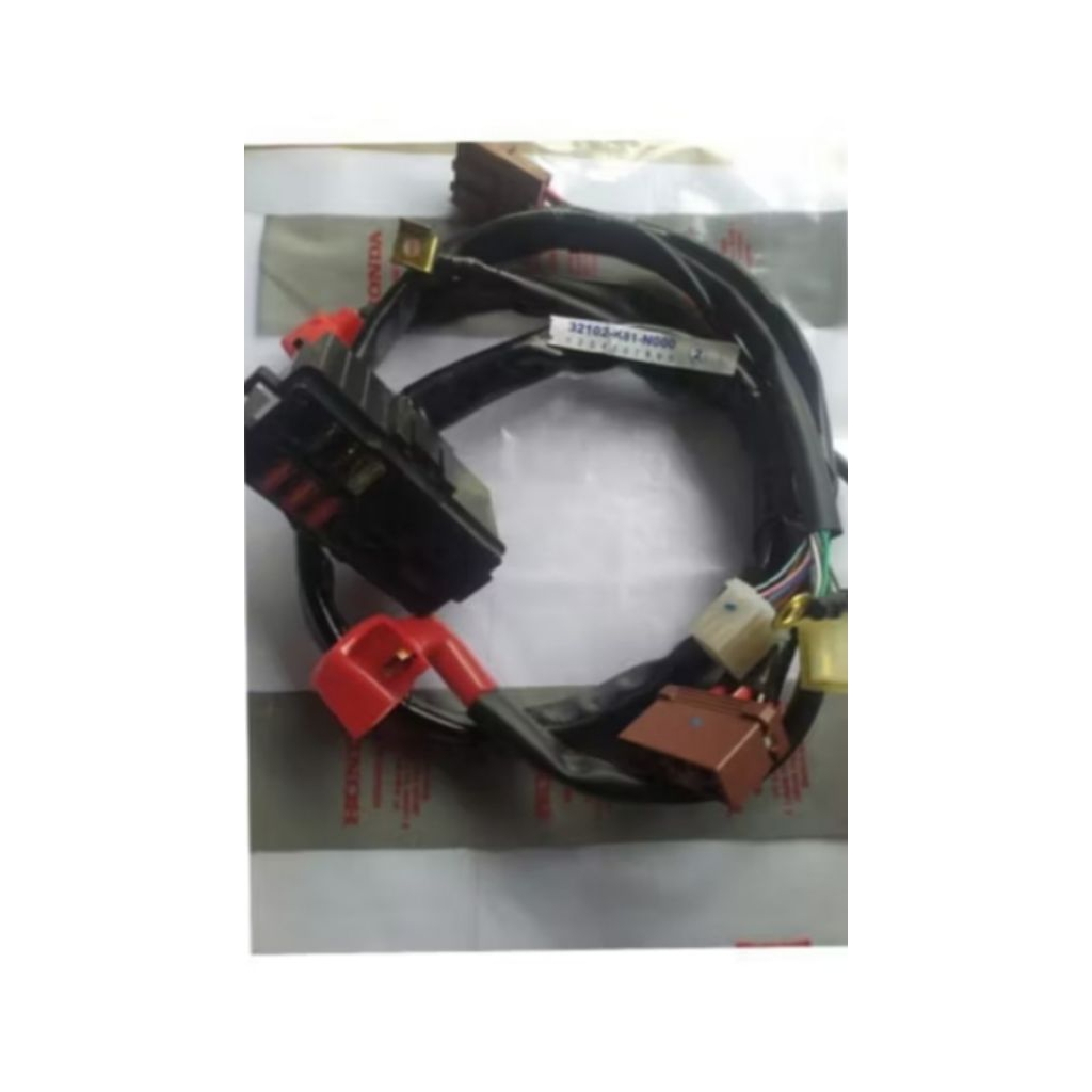 กล่องฟิวส์บีท esp k81 ชุดเคเบิ้ลบอดี้ รหัส k81