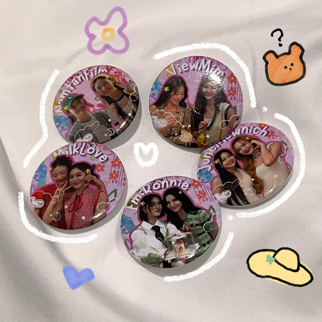 THAILAND GIRL VER ROUND BROOCH PIN