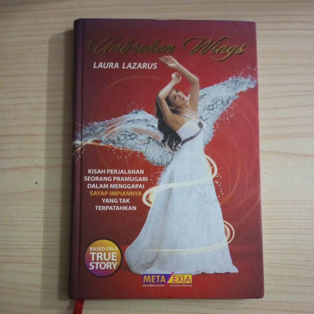 หนังสือ UNBROKEN WINGS โดย LAURA LAZARUS