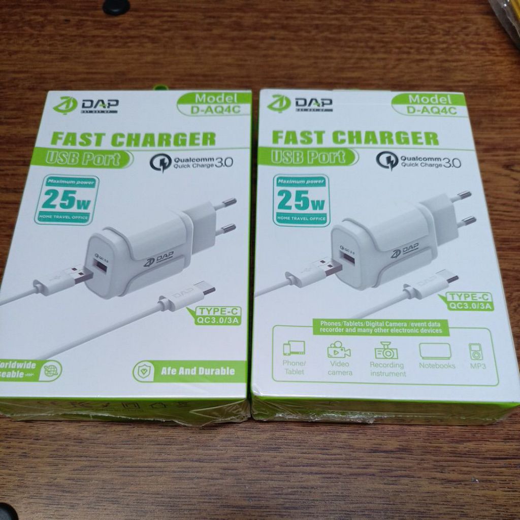 แท่นชาร์จ Dap D-AQ4C 25W 3A