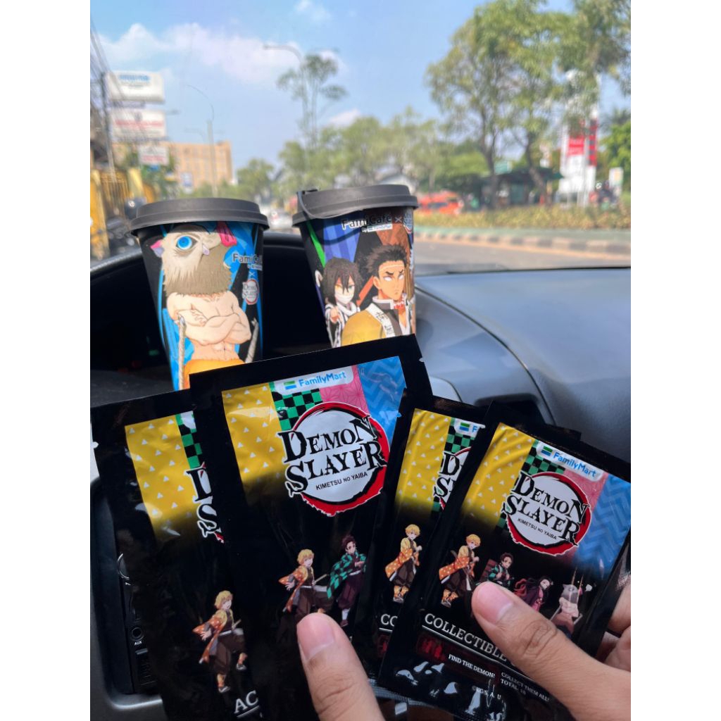 Jastip Demon Slayer x Familymart Cup, การ์ดสะสม, พิน, พวงกุญแจอะคริลิค, สแตนดี้อะคริลิกสุ่มหรือทางเล