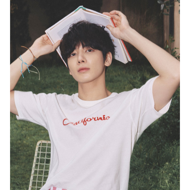 เสื้อยืด California erl Taaehyun TxT