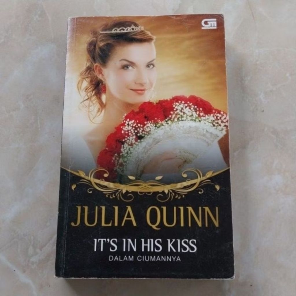 ในจูบของเขา โดย Julia quinn