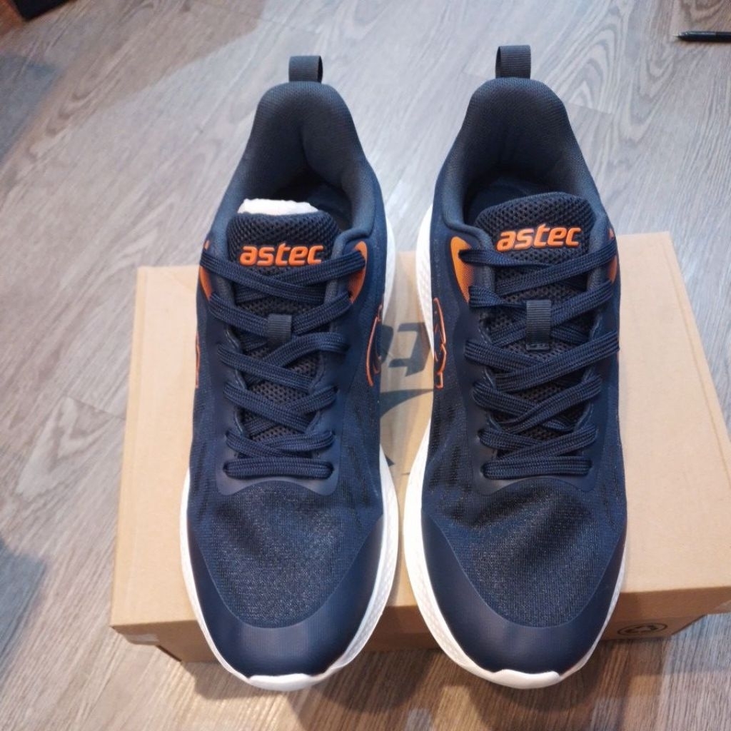 รองเท้าใส่เดิน ASC KANE