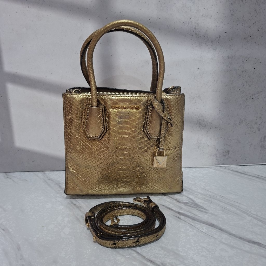 Preloved MK Gold Sling Bag