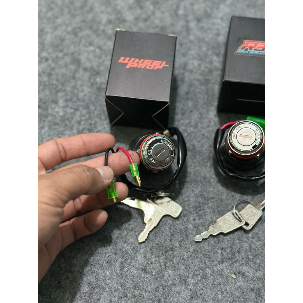 Honda CB twin 125 175 200 350 คอนแทคเลนส์กุญแจ 2 & 4 พร้อมรหัสรุ่นเดิมใช้ได้กับ CB GL MP Tiger WP / 