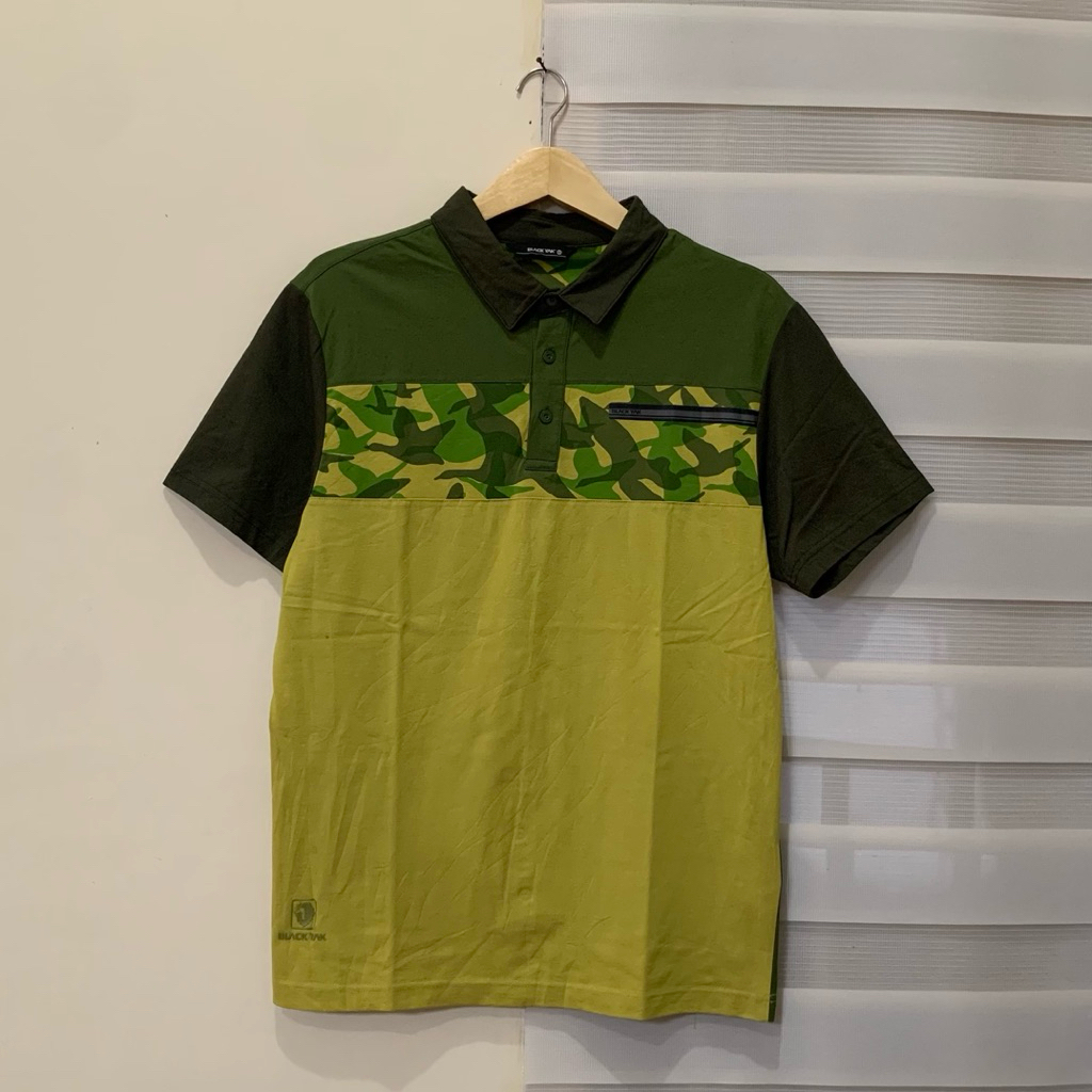 เสื้อโปโล BLACK YAK*