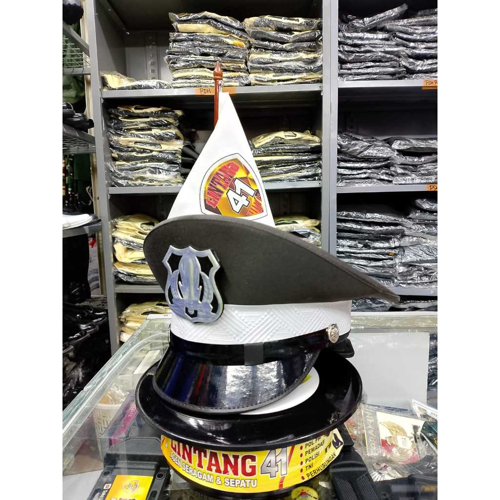 PED SECURITY HAT / หมวกสัตว์เลี้ยงยามนิชขาว