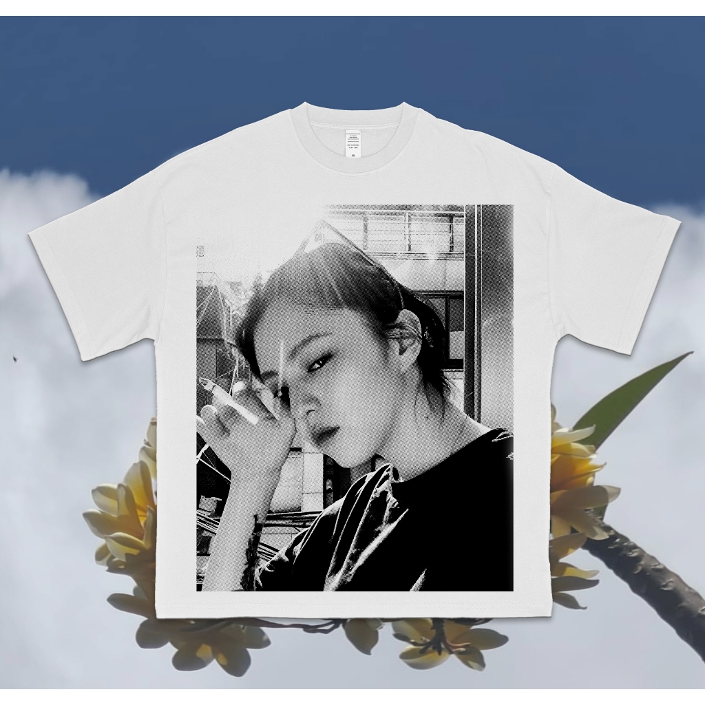 HAN SO HEE X03 TEE - SECRETBOYS