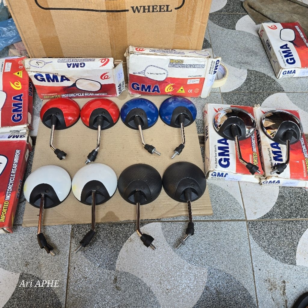 SUZUKI กระจกกลมพร้อมเกลียวสําหรับซูซูกิ 8mm, สปิน, skywave, smash, shogun ฯลฯ ยี่ห้อ GMA