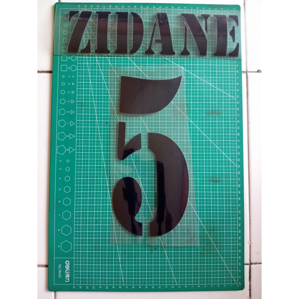 ZIDANE 5 MADRID VELVET NAMESET