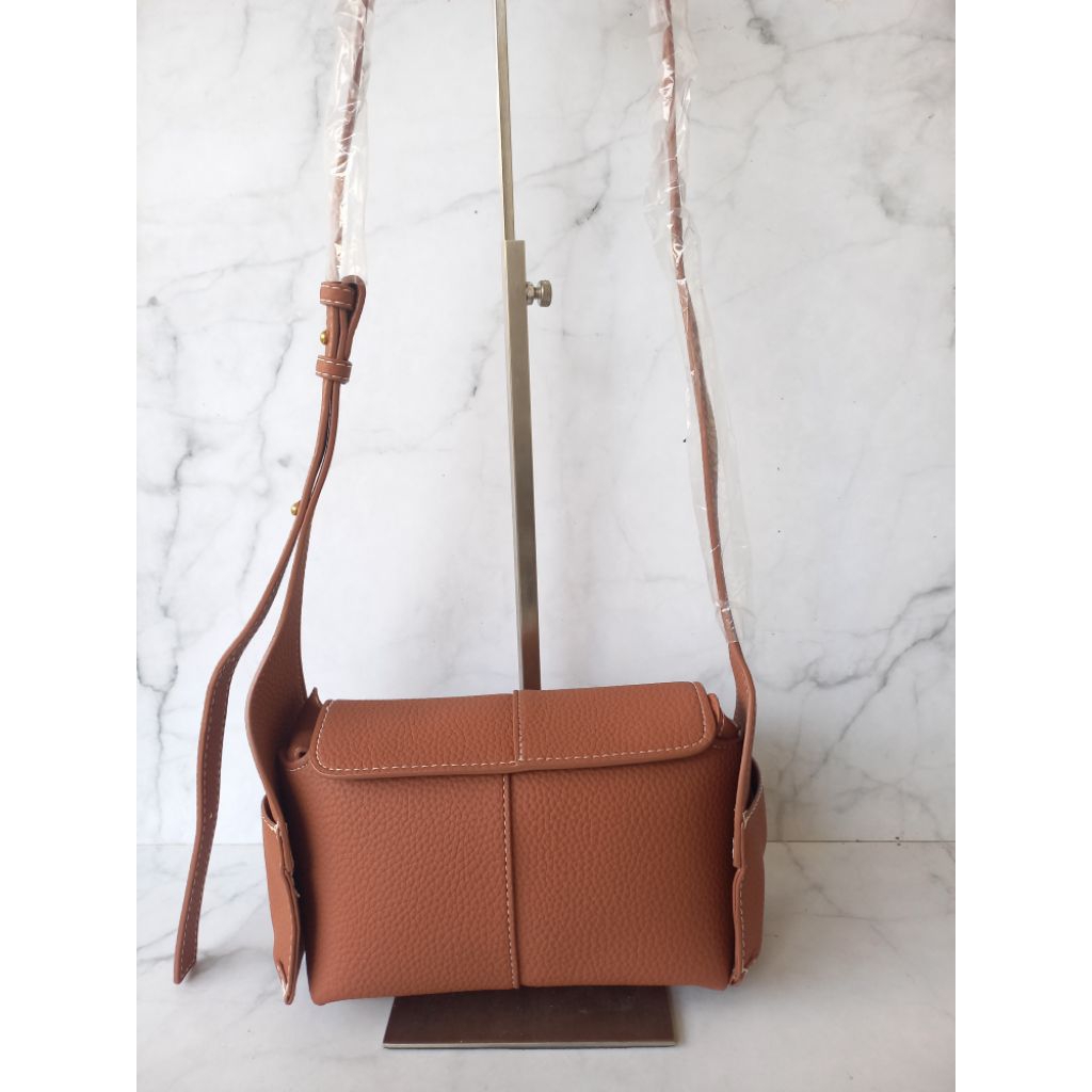 Drippy Bag By SongMont Brown