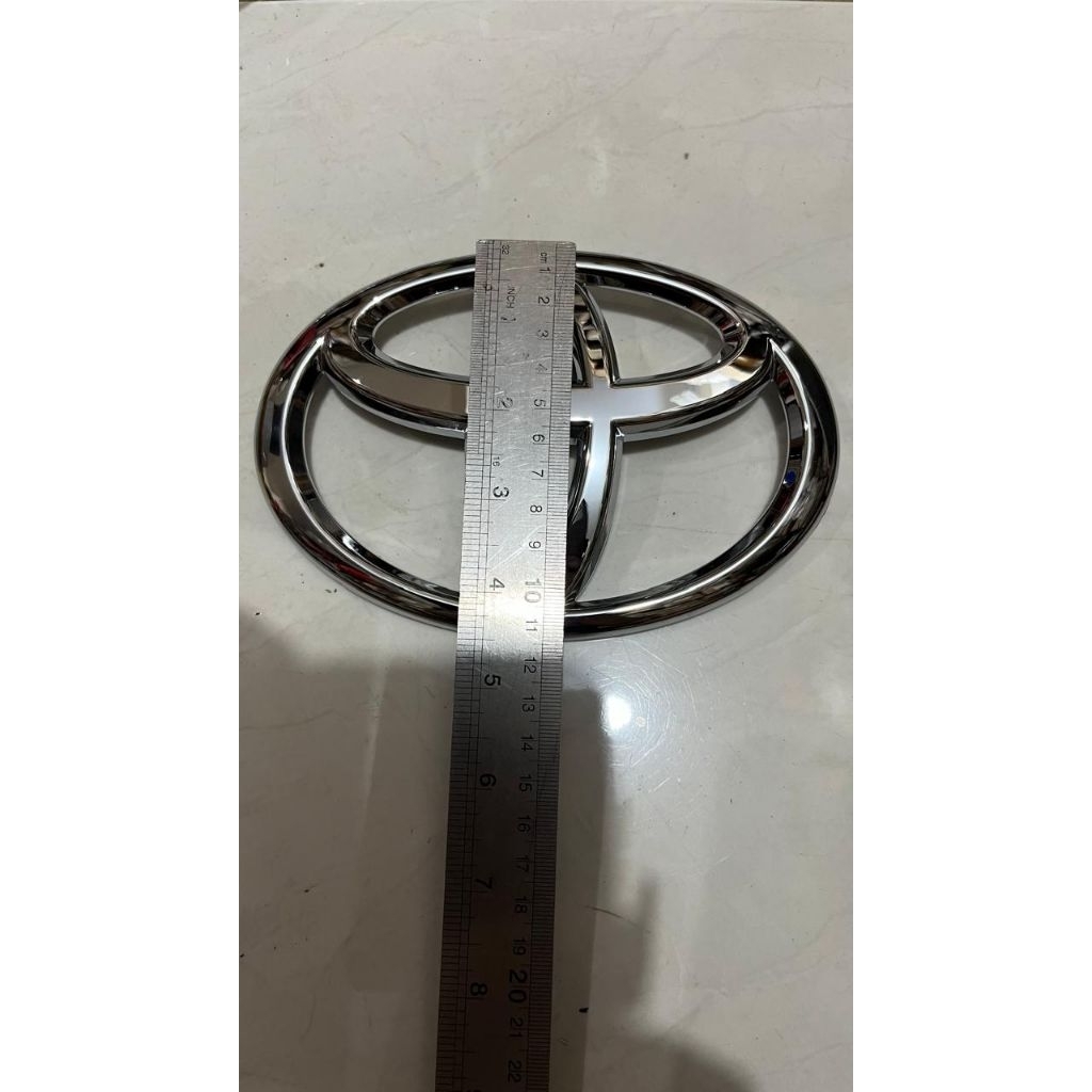 INNOVA REBORN EMBLEM INNOVA REBORN โลโก้ FRONT GRILL, 17 CM LENGTH, ต้นฉบับ